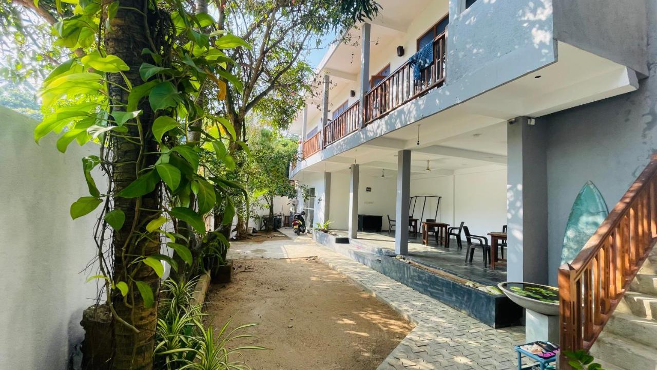 The Point Mirissa Hotel Ngoại thất bức ảnh