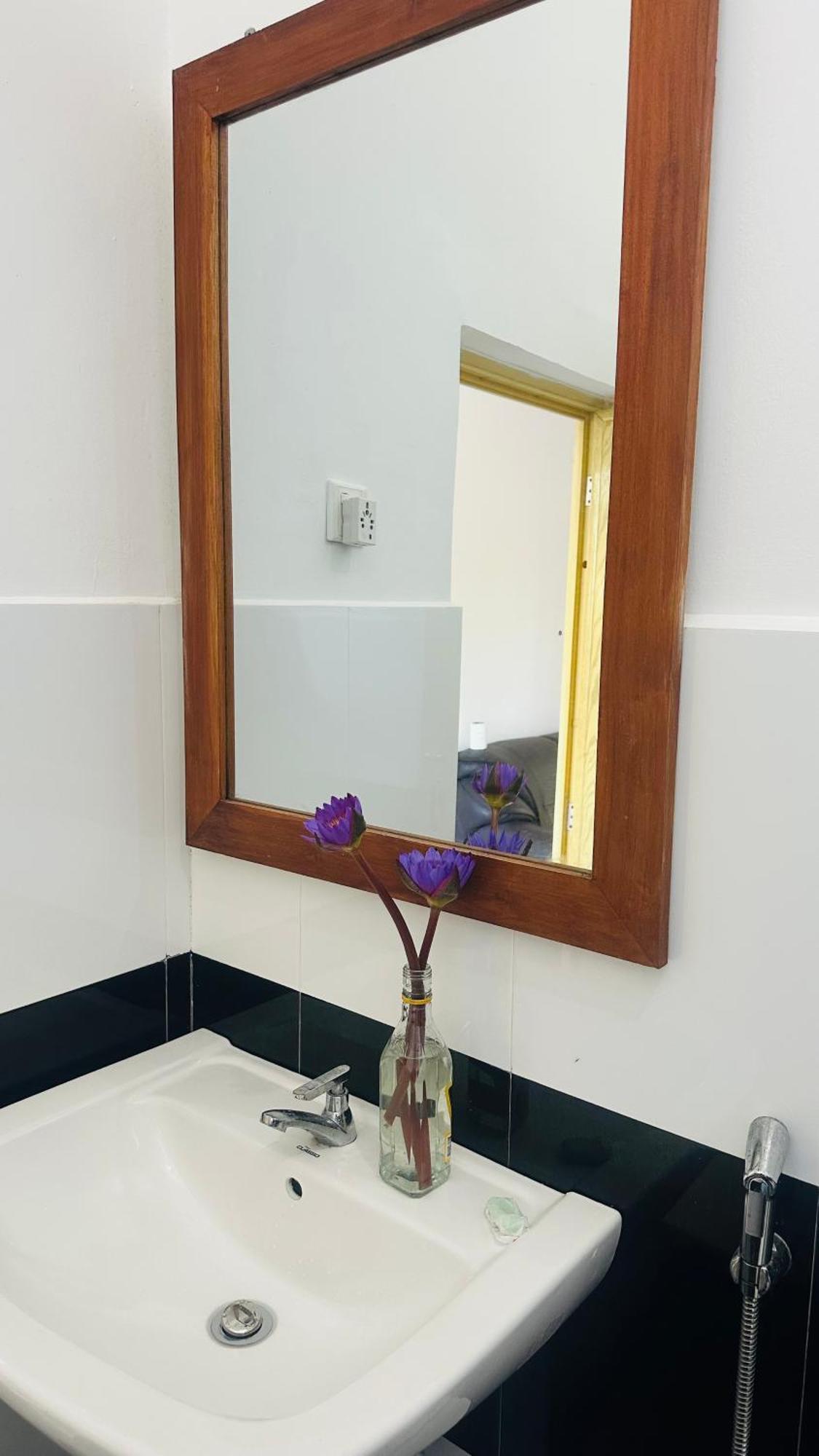 The Point Mirissa Hotel Ngoại thất bức ảnh
